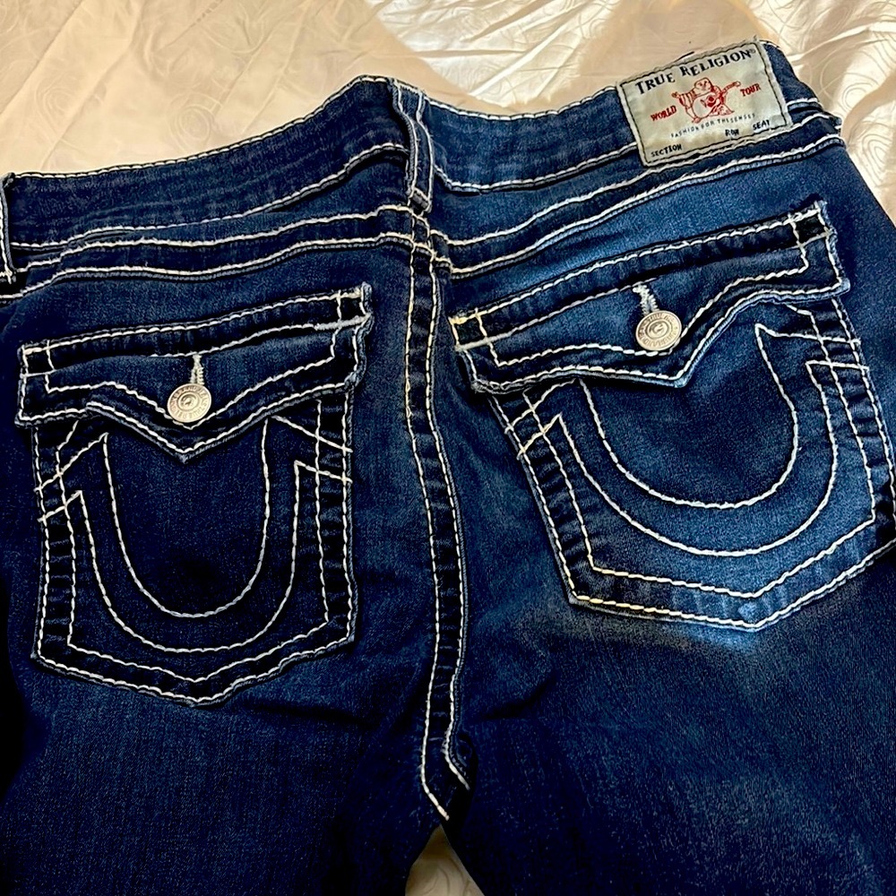 True Religion Blue Jeans with Signature Horseshoe Stitching